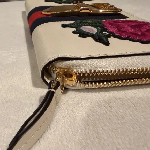 Gucci Sylvie Floral Embroidered Zip Around Wallet Ivory Leather Web Stripe - Picture 12 of 13
